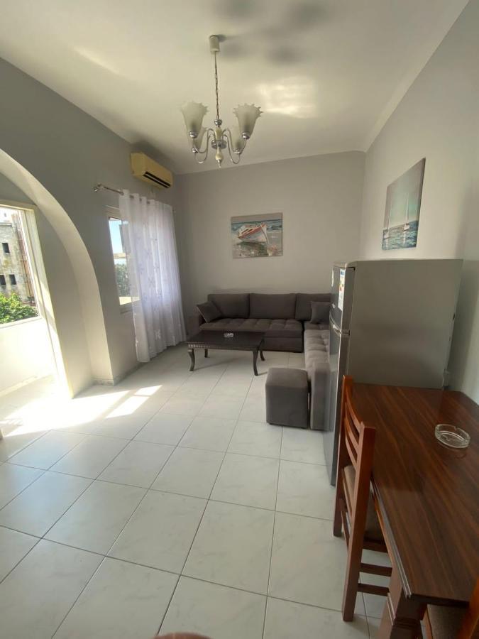 Vollga Promenade Lovely 2 bedroom Apartment Durres Bagian luar foto
