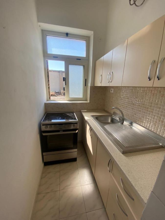 Vollga Promenade Lovely 2 bedroom Apartment Durres Bagian luar foto