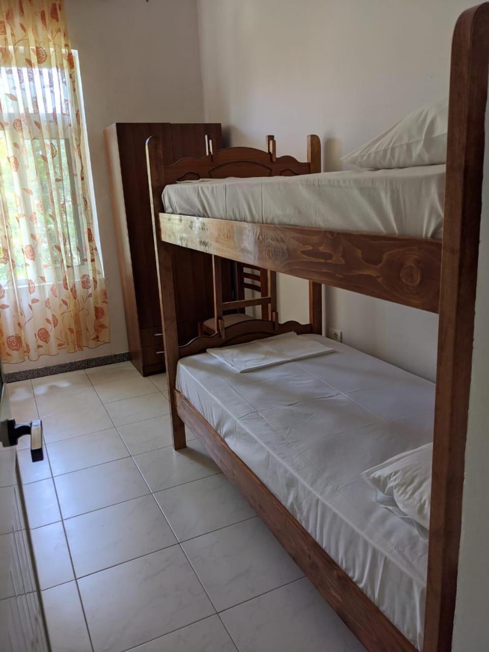 Vollga Promenade Lovely 2 bedroom Apartment Durres Bagian luar foto